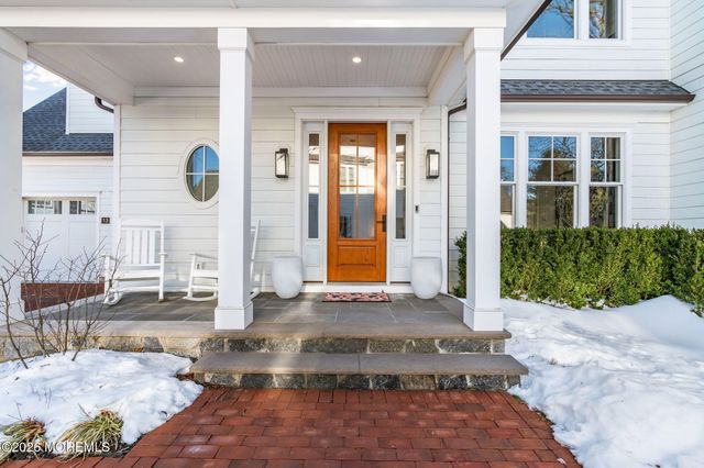 13 Bingham Court, Rumson, NJ 07760