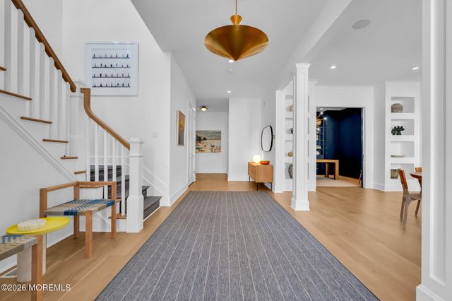 13 Bingham Court, Rumson, NJ 07760