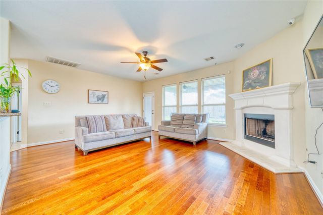 7310 Eastpoint Boulevard, Baytown, TX 77521