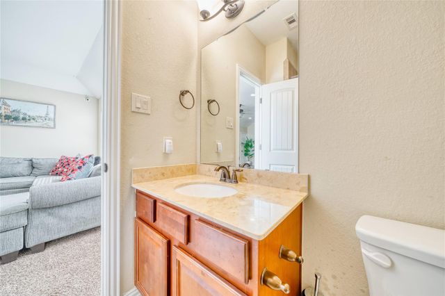7310 Eastpoint Boulevard, Baytown, TX 77521