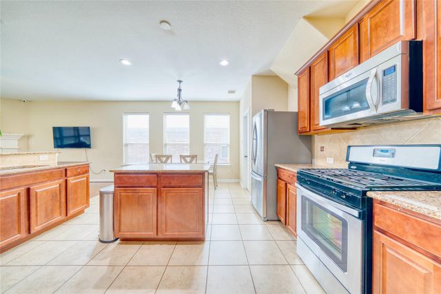 7310 Eastpoint Boulevard, Baytown, TX 77521