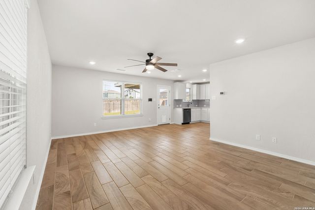 4202 Brigadier, Converse, TX 78109