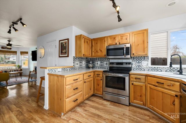 2112 S Pacific St, Boise, ID 83705