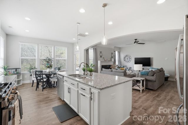 3046 Woodlands Creek Drive 76, Monroe, NC 28110