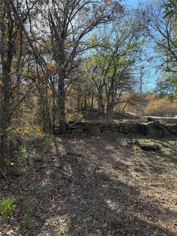 819 Captain S Drive, Bowie, TX 76230