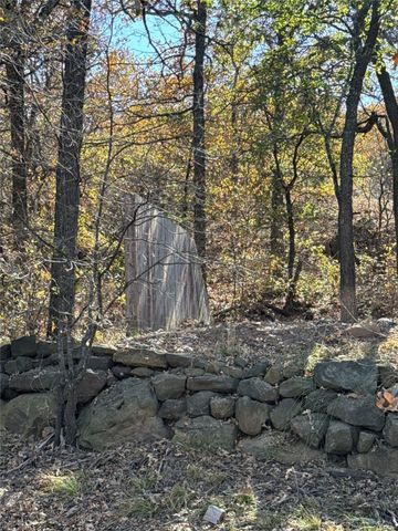 819 Captain S Drive, Bowie, TX 76230