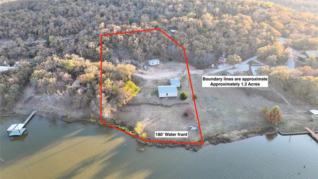 819 Captain S Drive, Bowie, TX 76230