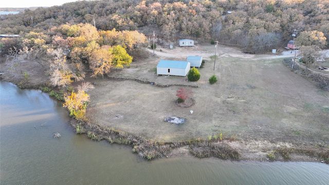 819 Captain S Drive, Bowie, TX 76230