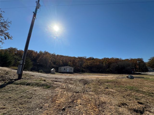 819 Captain S Drive, Bowie, TX 76230