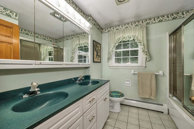 24 Par Lane, Hudson, NH 03051