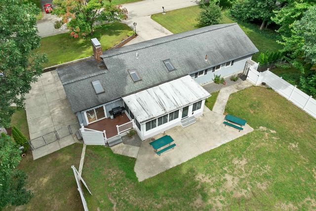 24 Par Lane, Hudson, NH 03051
