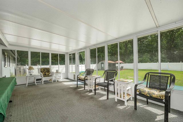 24 Par Lane, Hudson, NH 03051