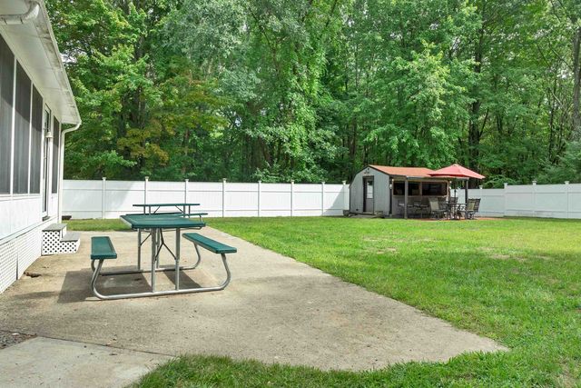 24 Par Lane, Hudson, NH 03051