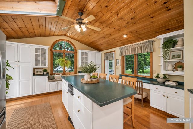 24 Par Lane, Hudson, NH 03051