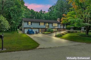 24 Par Lane, Hudson, NH 03051