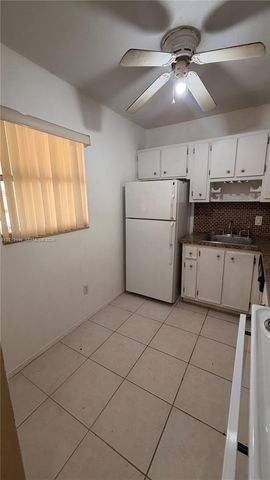 9972 SW 88th St 1125, Miami, FL 33176