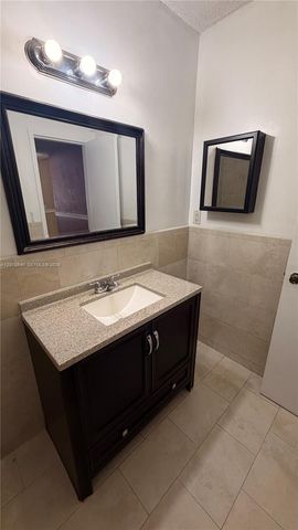 9972 SW 88th St 1125, Miami, FL 33176