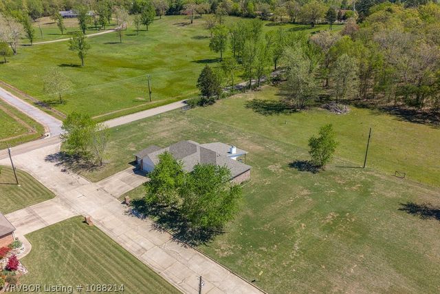 2926 Shady Brook Lane, Van Buren, AR 72956