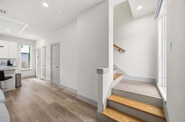 1907 Hailey Street, Houston, TX 77026