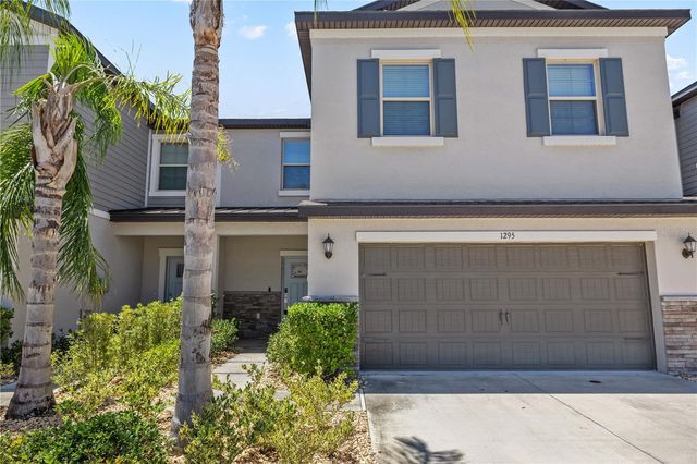 1295 WHITE FOX RUN, Lutz, FL 33549