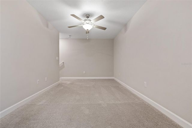 1295 WHITE FOX RUN, Lutz, FL 33549