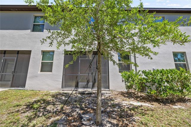 1295 WHITE FOX RUN, Lutz, FL 33549