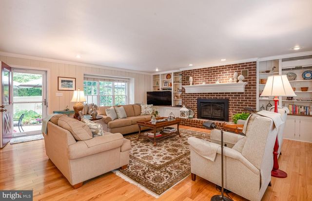 410 HARVARD BLVD, Reading, PA 19609