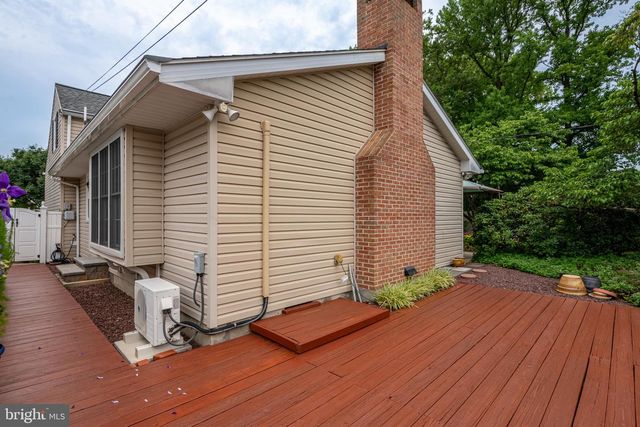 410 HARVARD BLVD, Reading, PA 19609