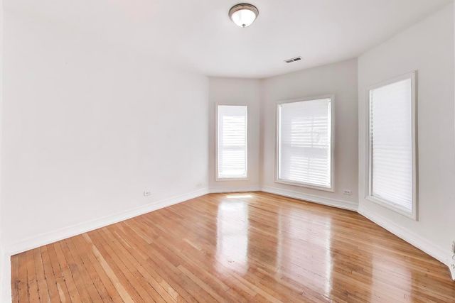 6853 S Perry Avenue, Chicago, IL 60621