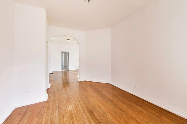 6853 S Perry Avenue, Chicago, IL 60621