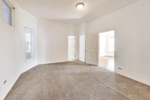 6853 S Perry Avenue, Chicago, IL 60621