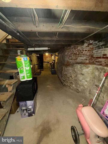 354 LINDEN ST, Reading, PA 19604