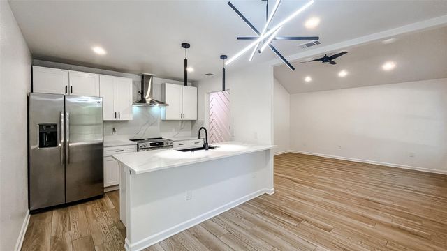 1926 Arizona Avenue, Dallas, TX 75216