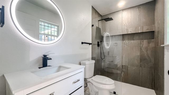1926 Arizona Avenue, Dallas, TX 75216