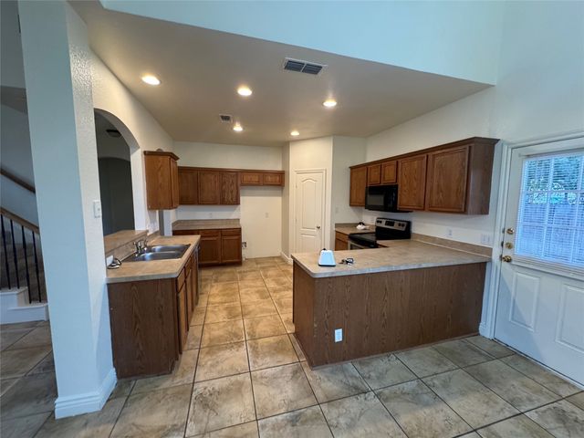 8213 Three Bars Drive, Fort Worth, TX 76179