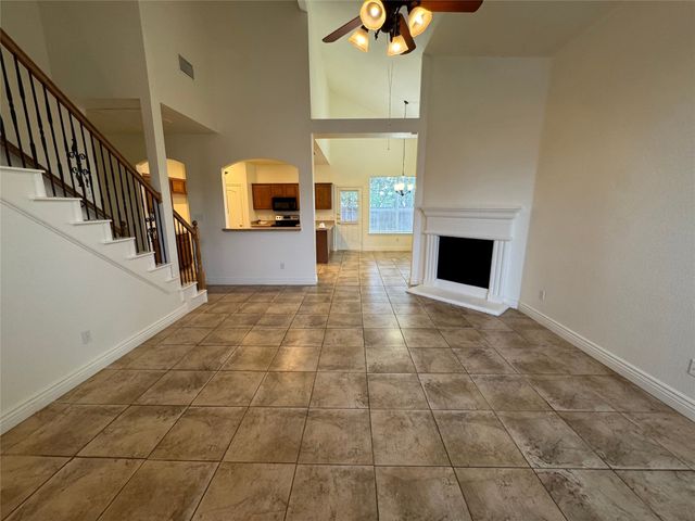 8213 Three Bars Drive, Fort Worth, TX 76179