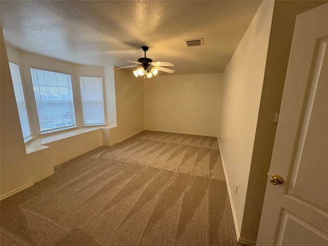 8213 Three Bars Drive, Fort Worth, TX 76179