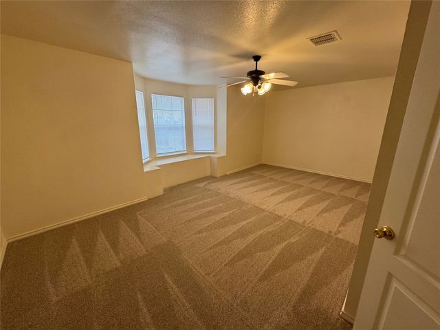 8213 Three Bars Drive, Fort Worth, TX 76179