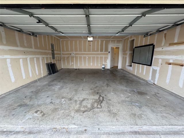 8213 Three Bars Drive, Fort Worth, TX 76179