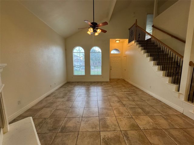 8213 Three Bars Drive, Fort Worth, TX 76179