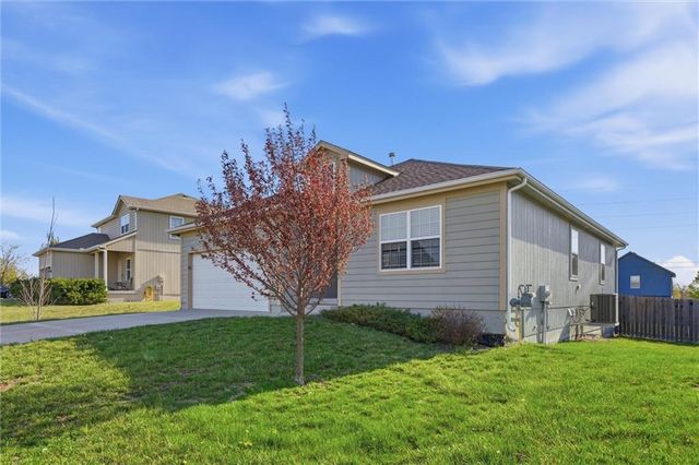 723 S Cypress Street, Gardner, KS 66030