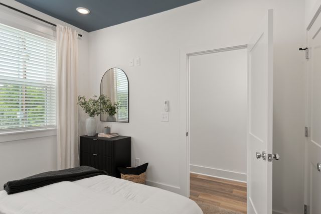 121 Straton Street, Nashville, TN 37216