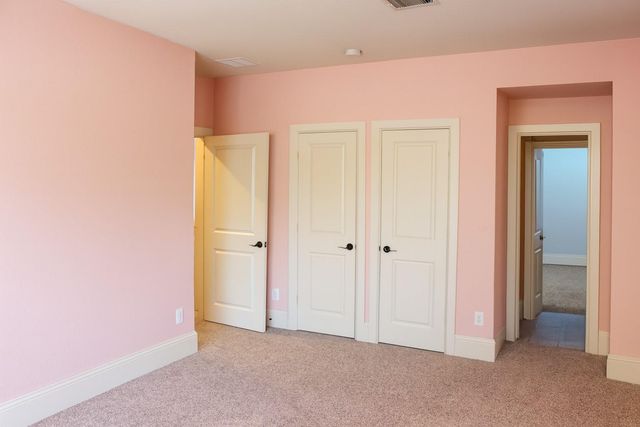 907 Arden Oaks Drive, Sugar Land, TX 77479