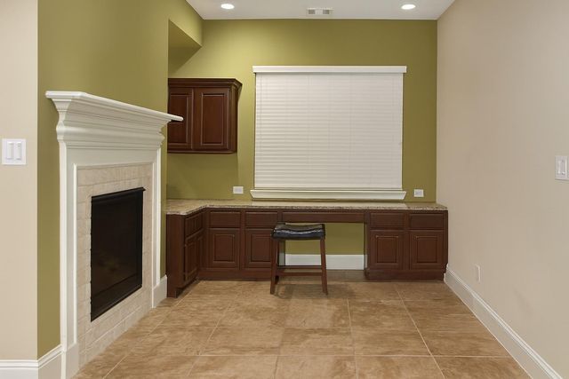 907 Arden Oaks Drive, Sugar Land, TX 77479
