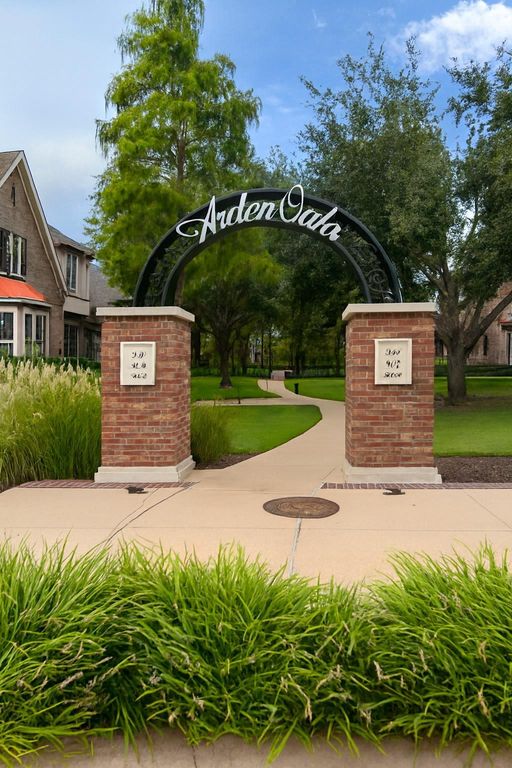 907 Arden Oaks Drive, Sugar Land, TX 77479