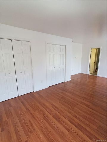 7 White Plains Avenue, Elmsford, NY 10523