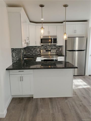 7 White Plains Avenue, Elmsford, NY 10523