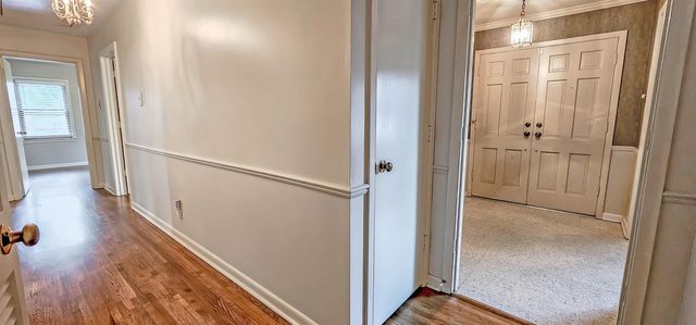6818 GREAT OAKS RD, Germantown, TN 38138