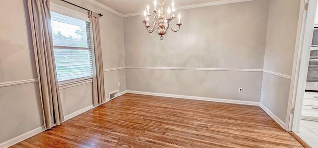 6818 GREAT OAKS RD, Germantown, TN 38138