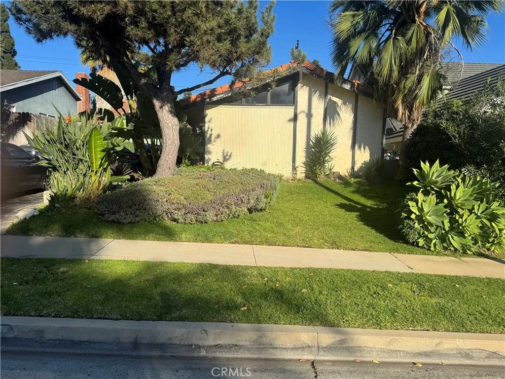 19222 Gunlock, Carson, CA 90746